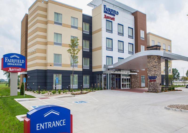 Fairfield Inn & Suites By Marriott Waterloo Cedar Falls Экстерьер фото